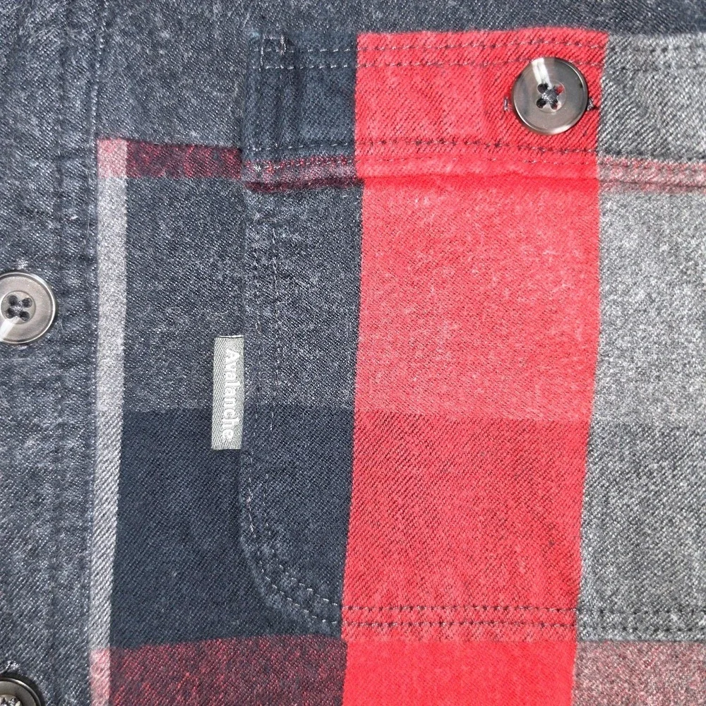 Avalanche Fleece-Lined Buffalo Plaid Long Sleeve Button-Down Shirt Men's M